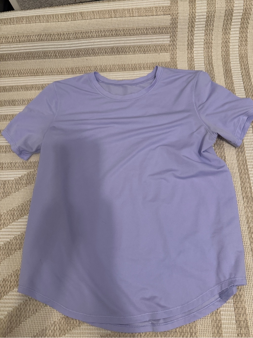 Lululemon Women’s Lavender Short Sleeve Crewneck Top